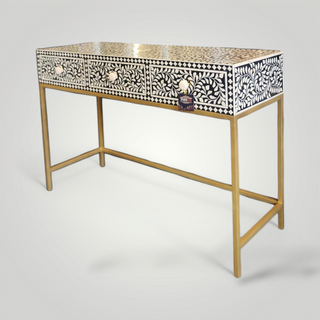 Black bone console