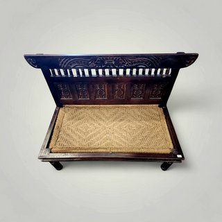 Classic Wooden Pidha