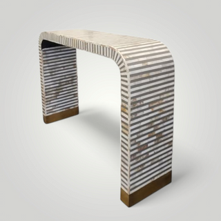 G&W Curved mother of pearl console