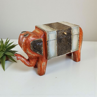 Trunk Up Storage Box